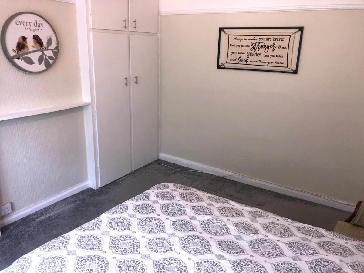 North London Rooms Bagian luar foto